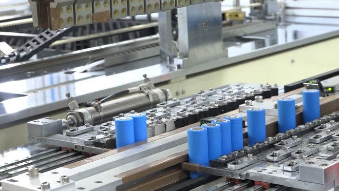 搶抓市場時(shí)機(jī),棗莊鋰電企業(yè)滿負(fù)荷生產(chǎn)|鋰電池|電芯|點(diǎn)焊_網(wǎng)易訂閱